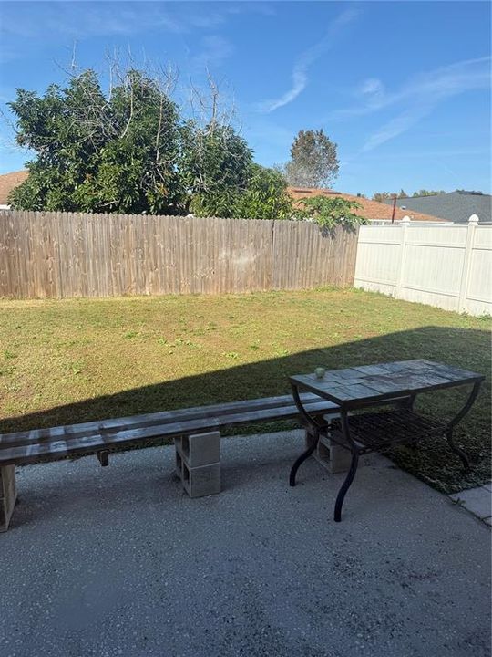 出租: $1,975 (4 贝兹, 2 浴室, 1577 平方英尺)