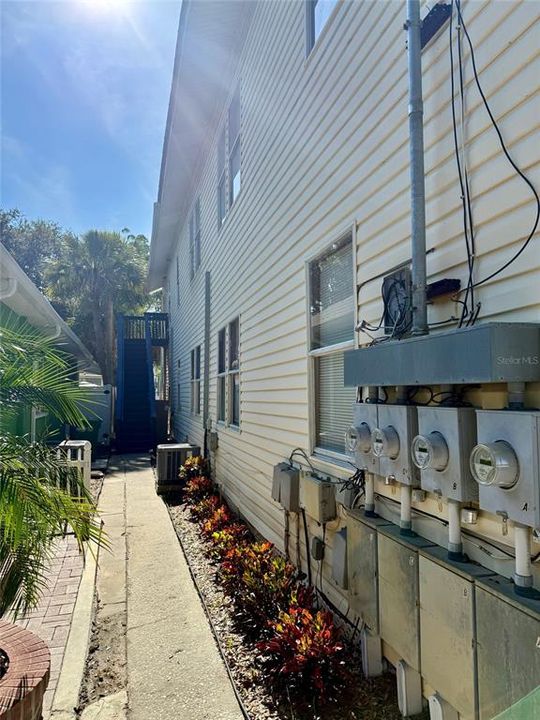 For Sale: $975,000 (10 beds, 0 baths, 3040 Square Feet)