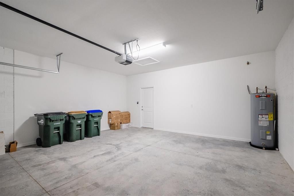 En Venta: $420,000 (4 camas, 2 baños, 1850 Pies cuadrados)