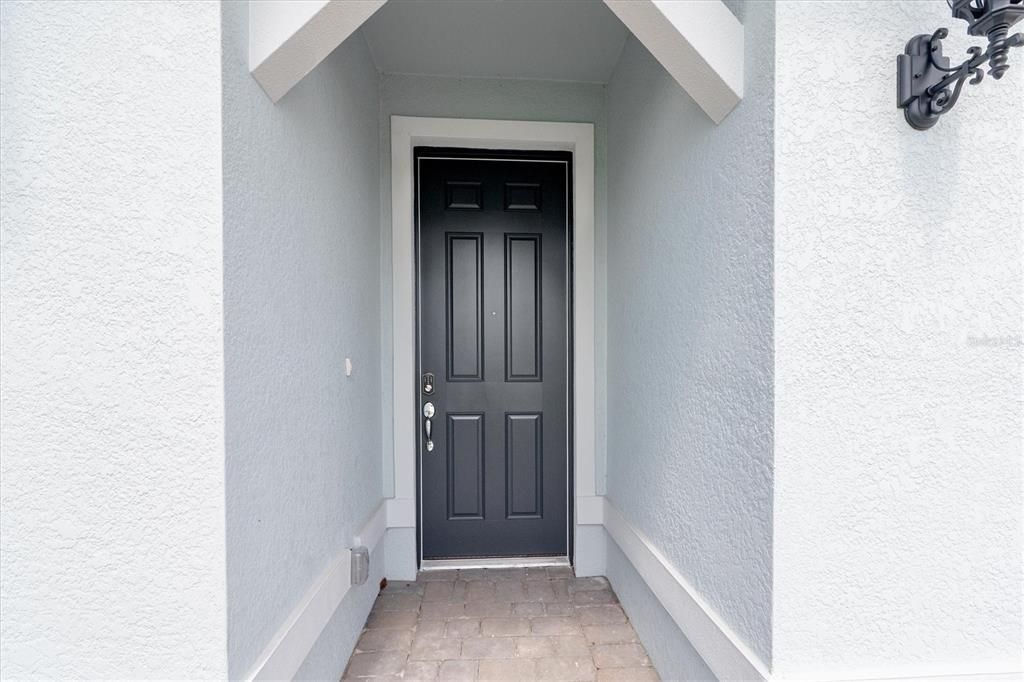 En Venta: $420,000 (4 camas, 2 baños, 1850 Pies cuadrados)