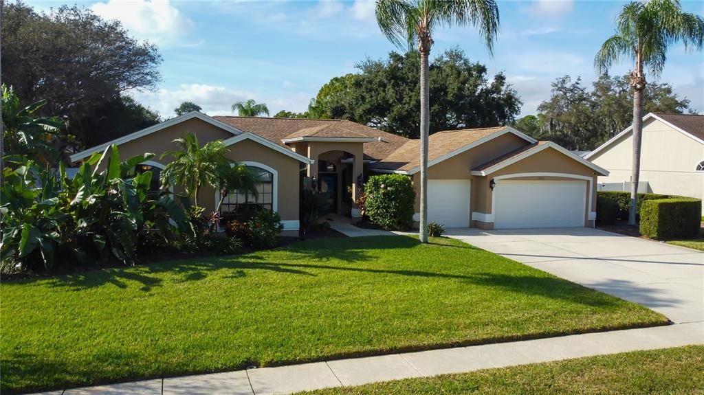 En Venta: $975,000 (5 camas, 4 baños, 3382 Pies cuadrados)