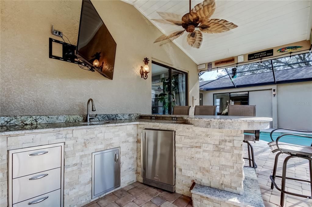 En Venta: $975,000 (5 camas, 4 baños, 3382 Pies cuadrados)