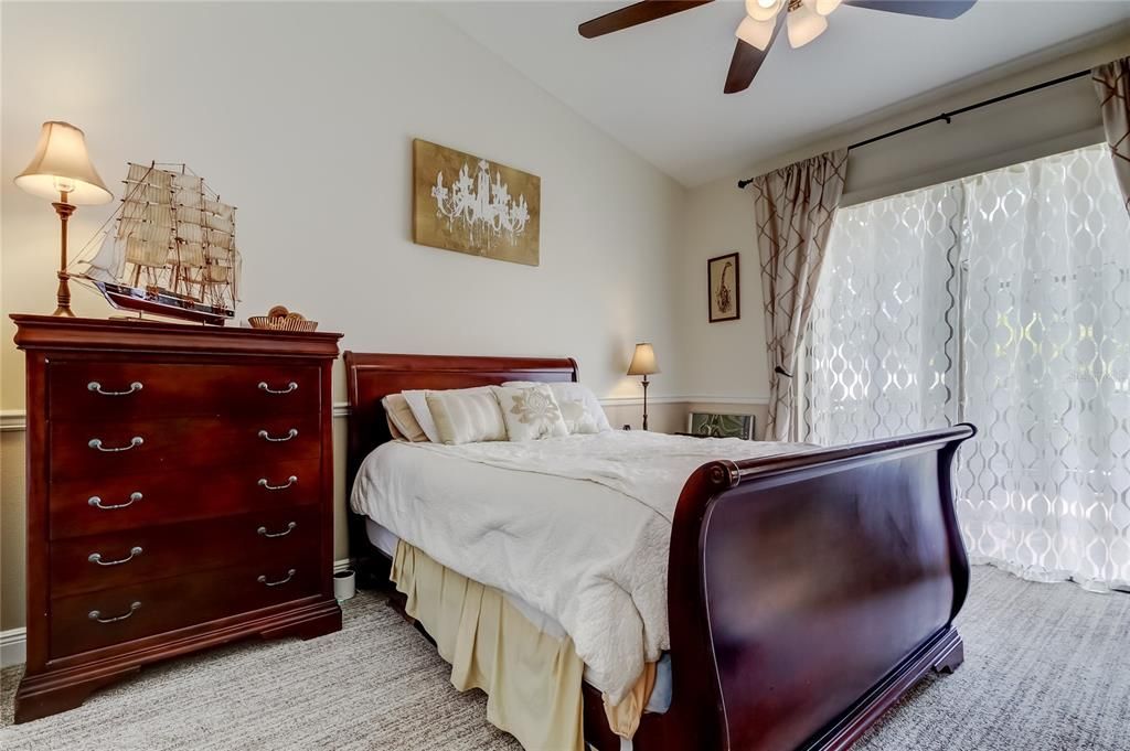 En Venta: $975,000 (5 camas, 4 baños, 3382 Pies cuadrados)