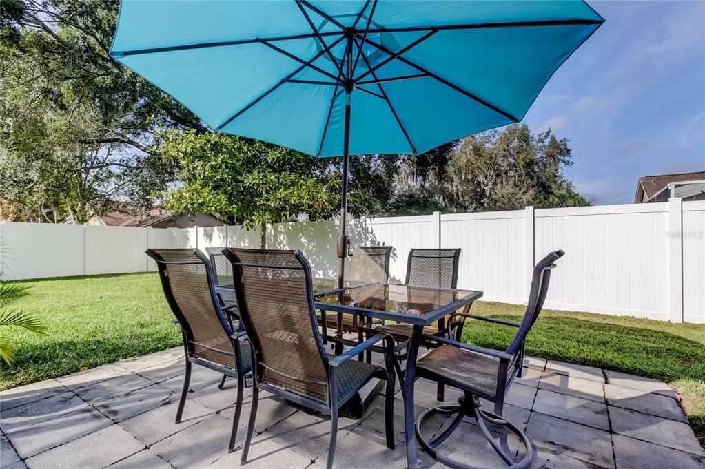 En Venta: $975,000 (5 camas, 4 baños, 3382 Pies cuadrados)