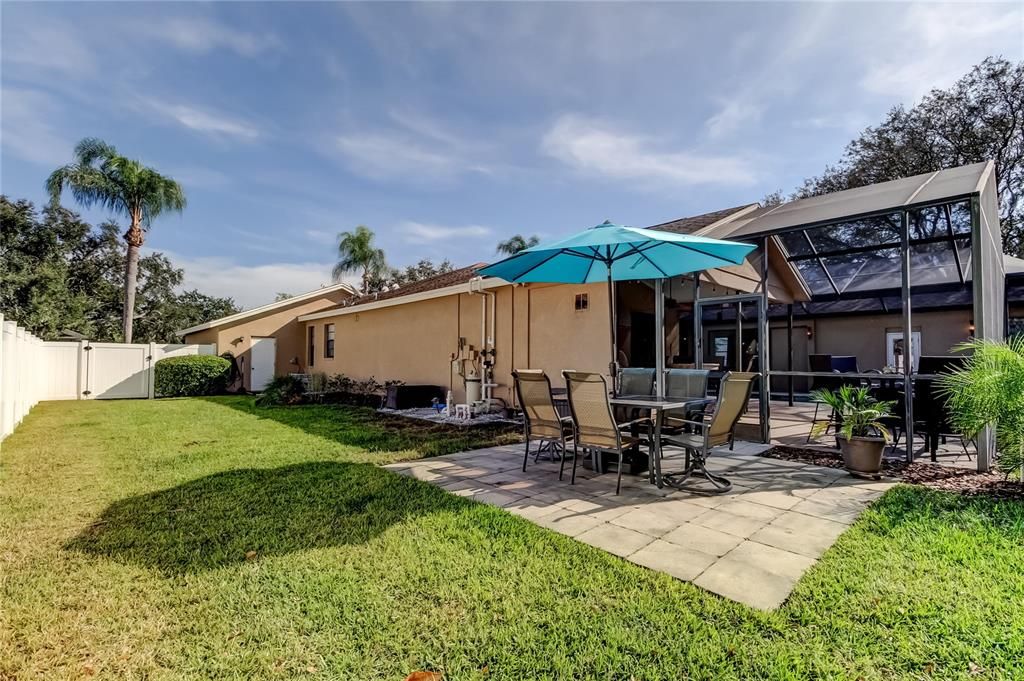 En Venta: $975,000 (5 camas, 4 baños, 3382 Pies cuadrados)