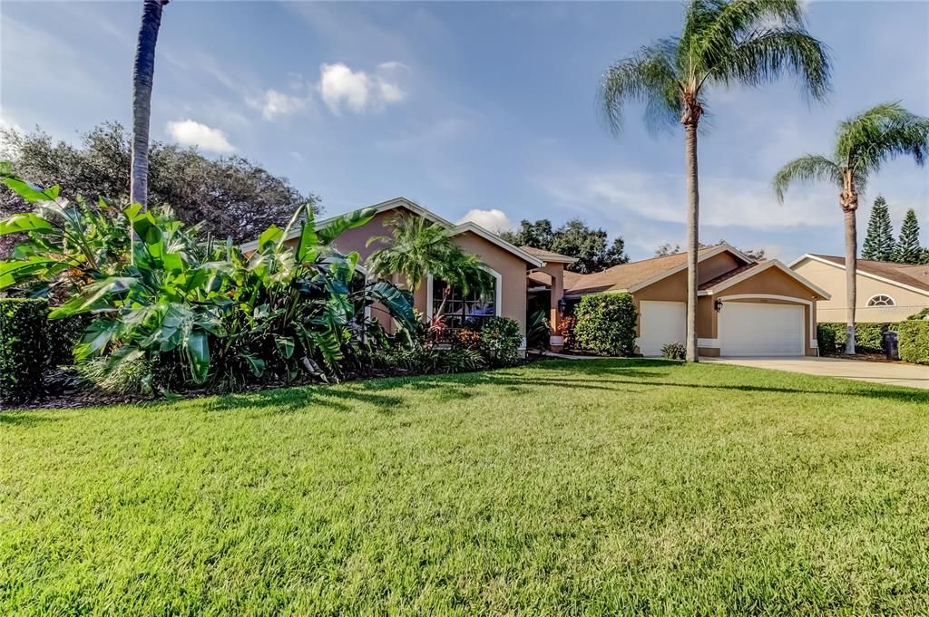 En Venta: $975,000 (5 camas, 4 baños, 3382 Pies cuadrados)