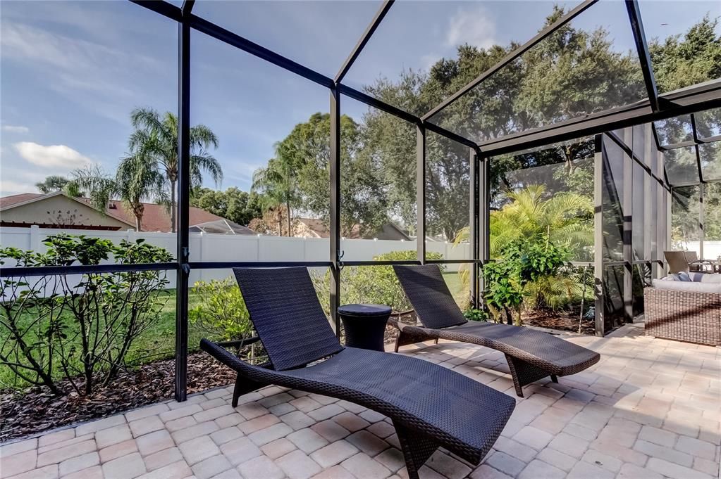 En Venta: $975,000 (5 camas, 4 baños, 3382 Pies cuadrados)