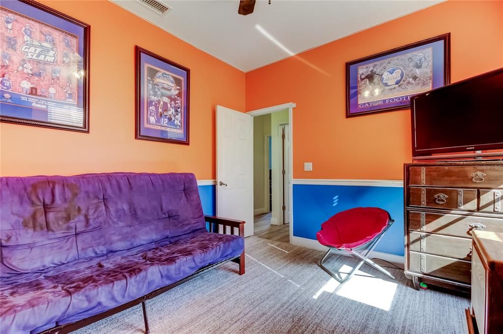 En Venta: $975,000 (5 camas, 4 baños, 3382 Pies cuadrados)