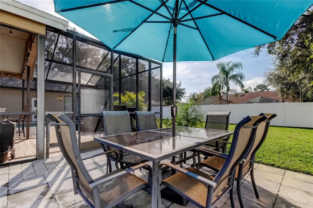 En Venta: $975,000 (5 camas, 4 baños, 3382 Pies cuadrados)