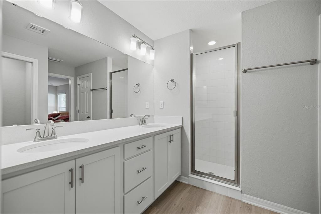 En Venta: $315,000 (3 camas, 2 baños, 1541 Pies cuadrados)