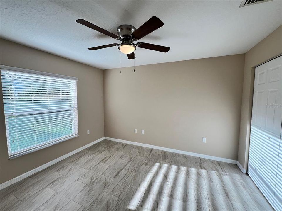 En Renta: $2,200 (4 camas, 2 baños, 2208 Pies cuadrados)