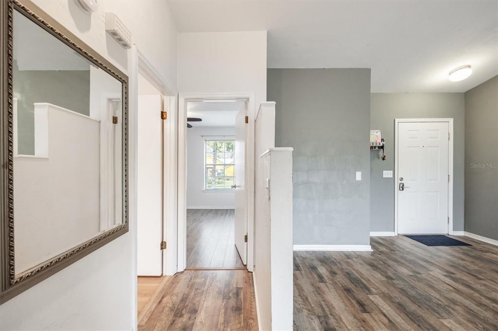 En Venta: $285,000 (3 camas, 2 baños, 1385 Pies cuadrados)