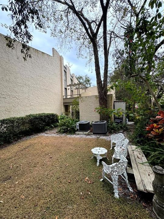 En Venta: $175,000 (2 camas, 2 baños, 1599 Pies cuadrados)