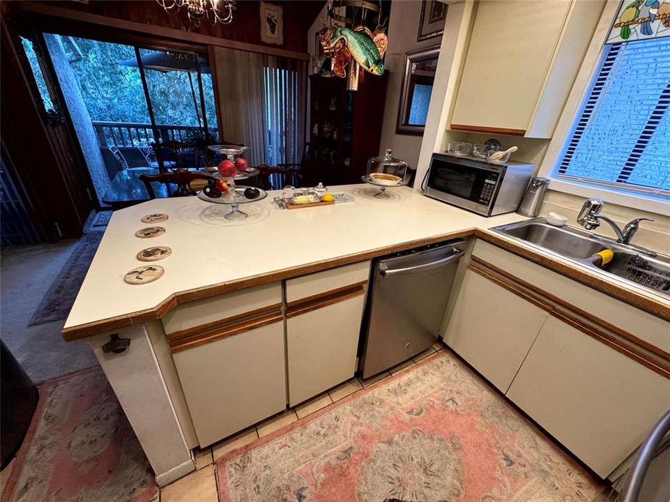 En Venta: $175,000 (2 camas, 2 baños, 1599 Pies cuadrados)