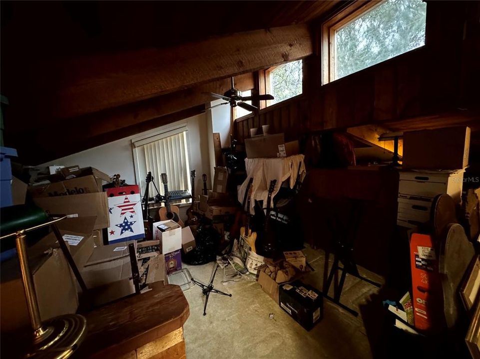 En Venta: $175,000 (2 camas, 2 baños, 1599 Pies cuadrados)