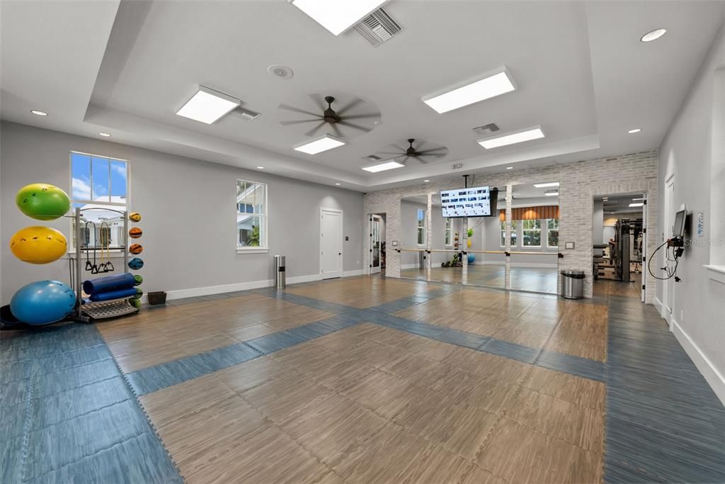 En Venta: $795,000 (3 camas, 3 baños, 2558 Pies cuadrados)