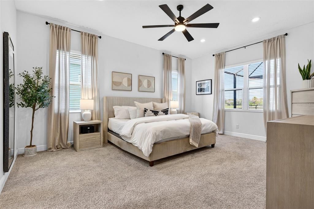 En Venta: $795,000 (3 camas, 3 baños, 2558 Pies cuadrados)