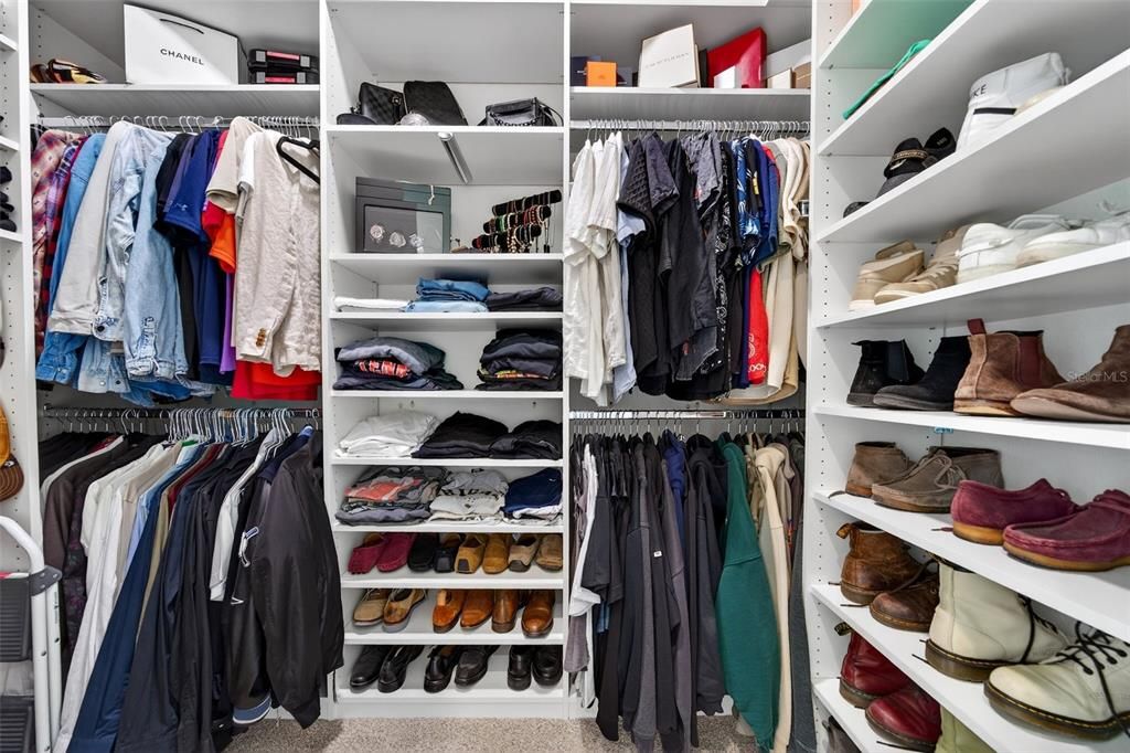 En Venta: $795,000 (3 camas, 3 baños, 2558 Pies cuadrados)