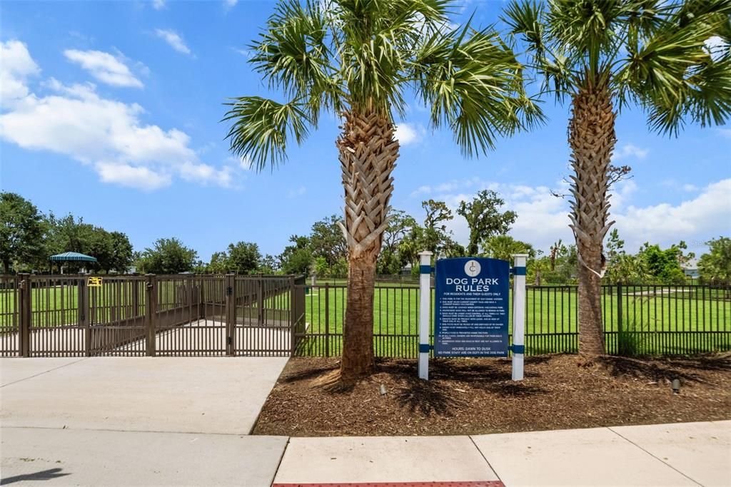 En Venta: $795,000 (3 camas, 3 baños, 2558 Pies cuadrados)