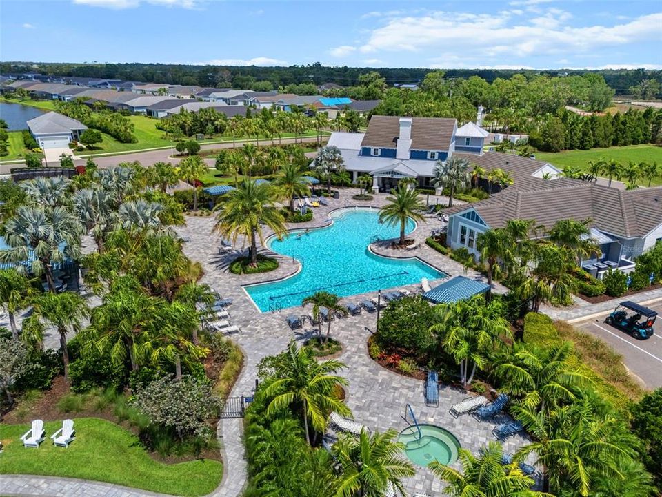 En Venta: $795,000 (3 camas, 3 baños, 2558 Pies cuadrados)