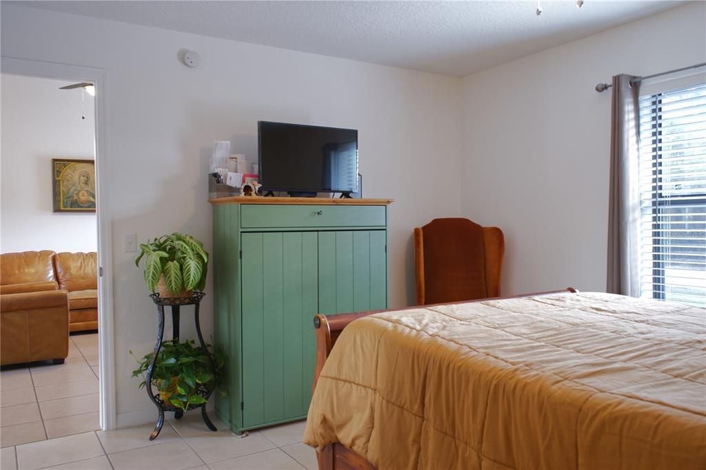 En Venta: $210,000 (3 camas, 2 baños, 1161 Pies cuadrados)