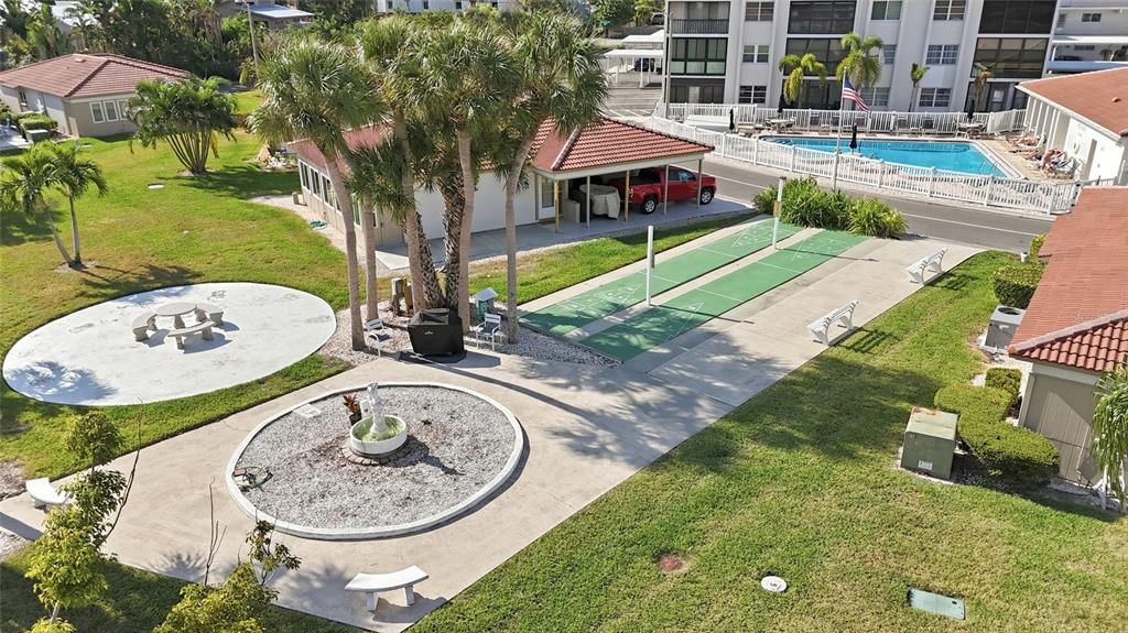 For Sale: $580,000 (2 beds, 2 baths, 1165 Square Feet)