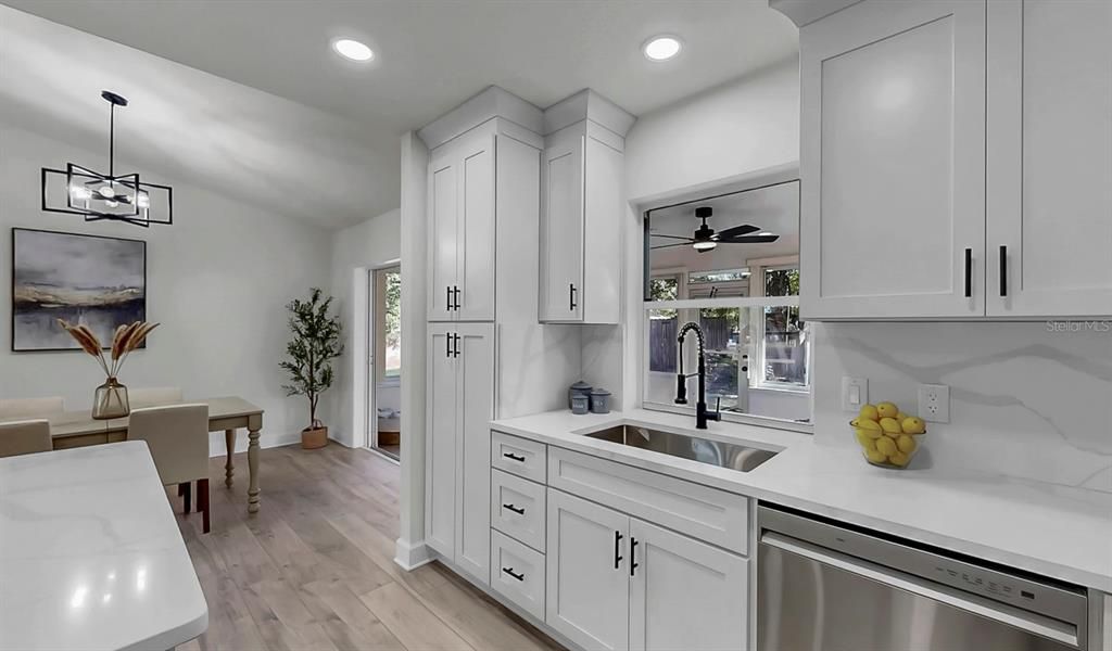 待售: $390,000 (3 贝兹, 2 浴室, 1750 平方英尺)