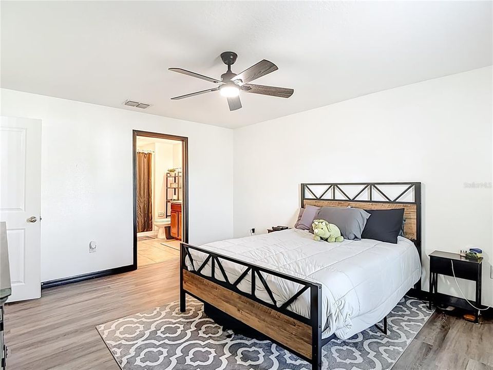 En Venta: $328,900 (3 camas, 2 baños, 1540 Pies cuadrados)