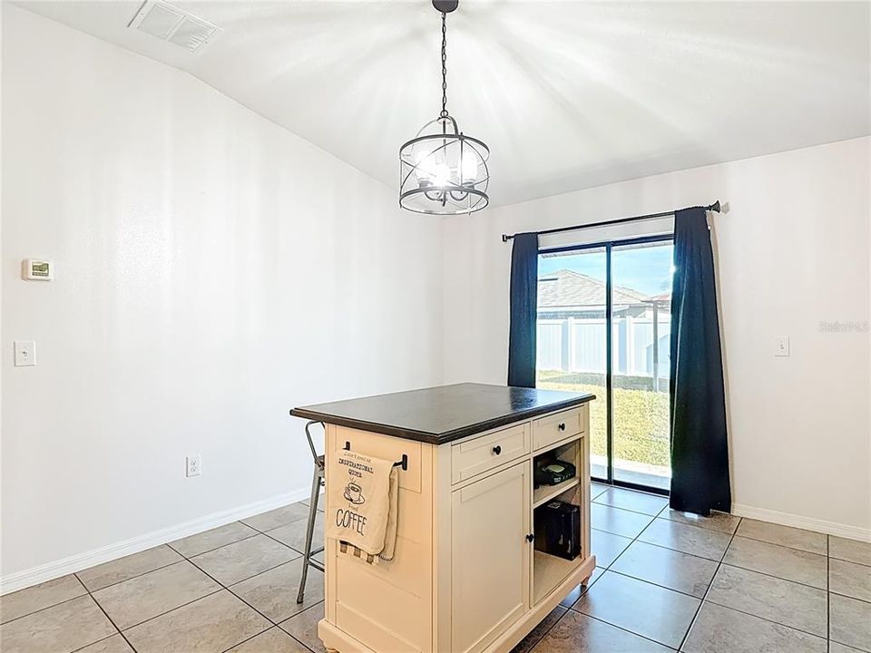 En Venta: $328,900 (3 camas, 2 baños, 1540 Pies cuadrados)