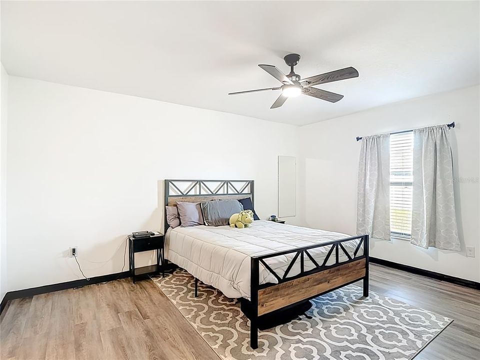 En Venta: $328,900 (3 camas, 2 baños, 1540 Pies cuadrados)