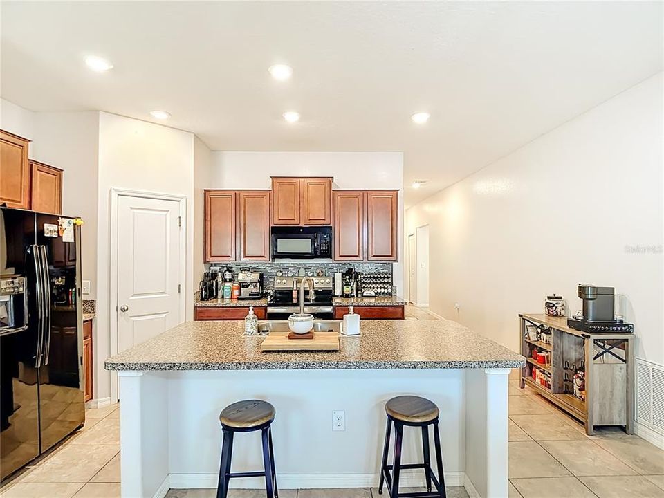 En Venta: $328,900 (3 camas, 2 baños, 1540 Pies cuadrados)