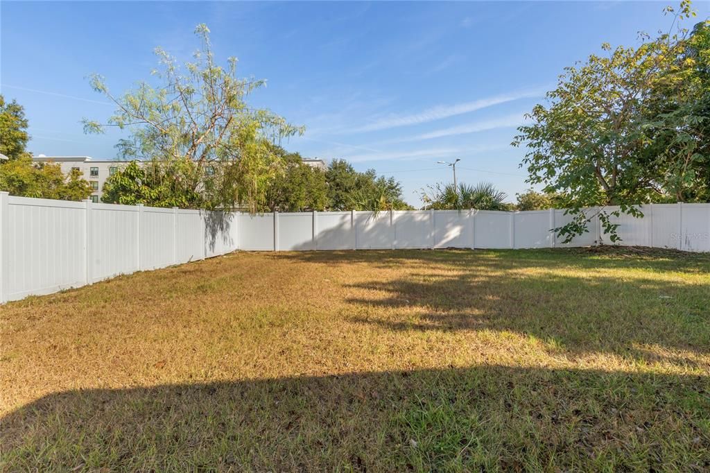 For Sale: $299,990 (3 beds, 1 baths, 1118 Square Feet)