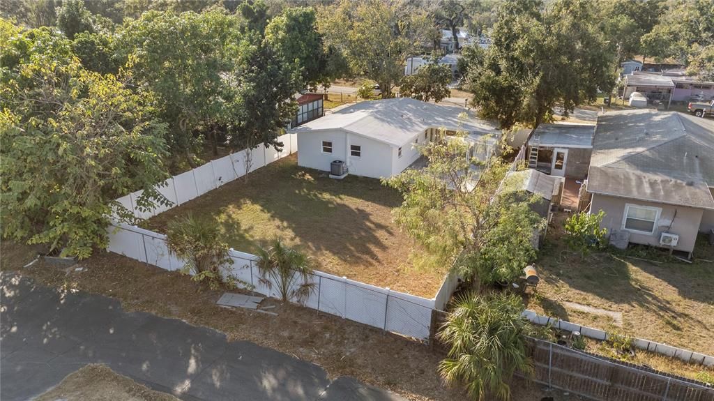 For Sale: $299,990 (3 beds, 1 baths, 1118 Square Feet)