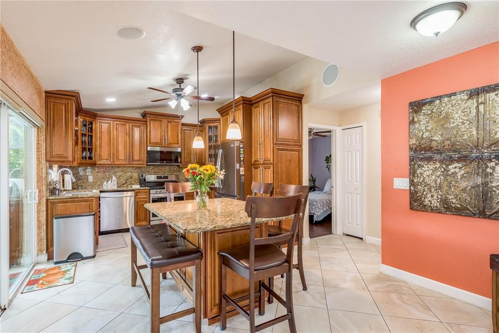 待售: $525,000 (3 贝兹, 2 浴室, 1394 平方英尺)