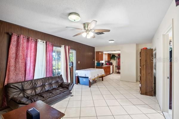 待售: $330,000 (3 贝兹, 2 浴室, 1505 平方英尺)