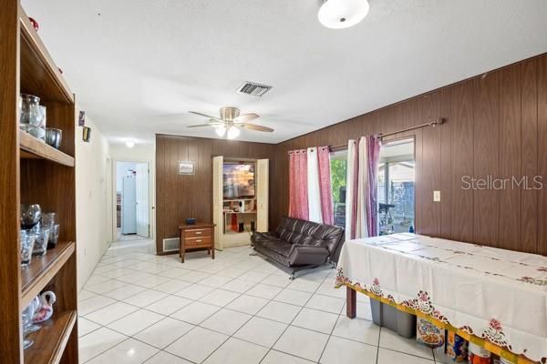 待售: $330,000 (3 贝兹, 2 浴室, 1505 平方英尺)