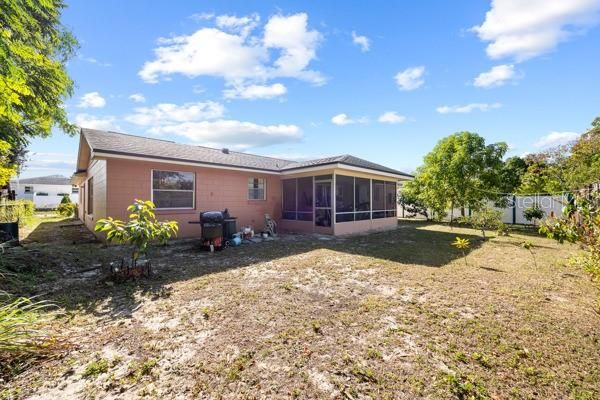 待售: $330,000 (3 贝兹, 2 浴室, 1505 平方英尺)