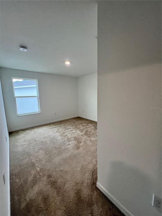 En Venta: $296,468 (3 camas, 2 baños, 2043 Pies cuadrados)