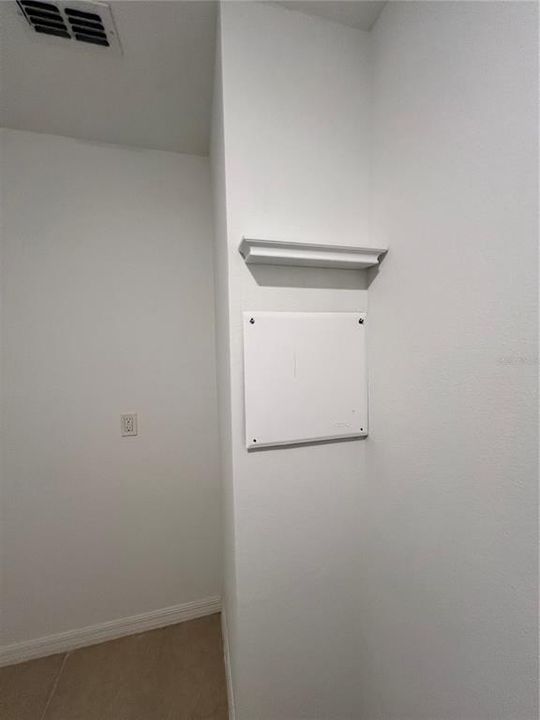 En Venta: $296,468 (3 camas, 2 baños, 2043 Pies cuadrados)