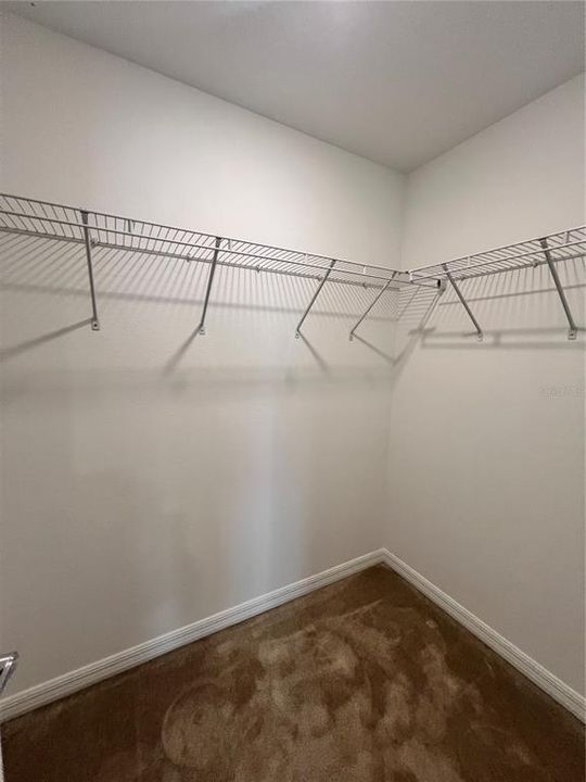 En Venta: $296,468 (3 camas, 2 baños, 2043 Pies cuadrados)