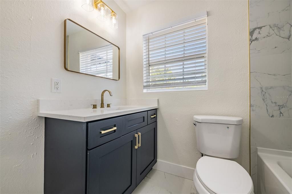 For Sale: $529,900 (4 beds, 2 baths, 1278 Square Feet)