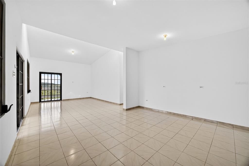 На продажу: $445,000 (3 спален, 2 ванн, 2921 Квадратных фут)