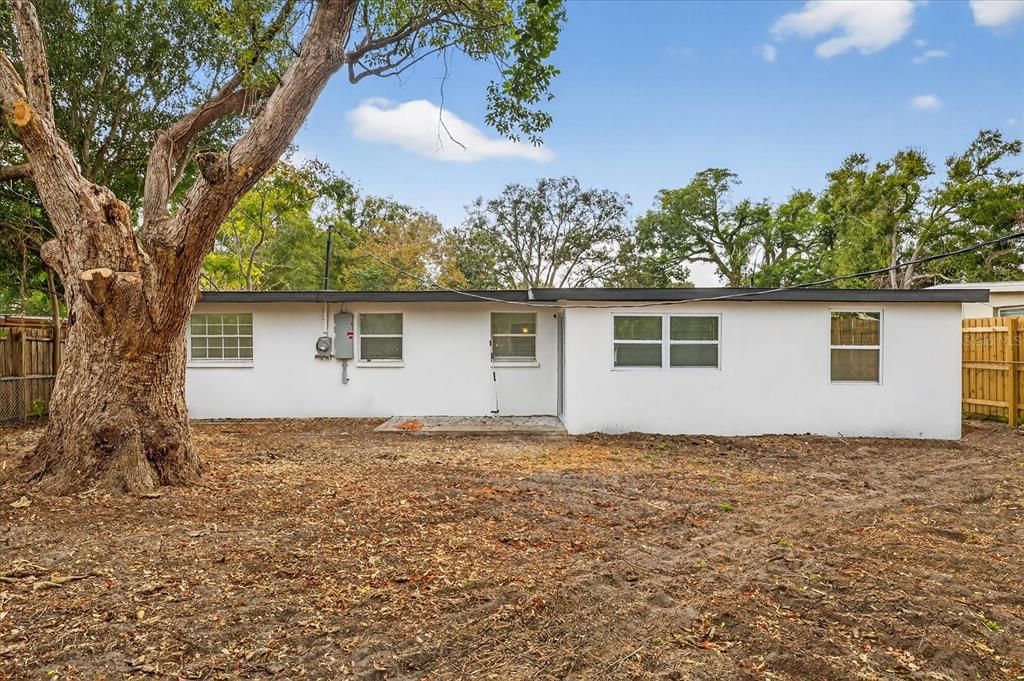 待售: $367,500 (3 贝兹, 2 浴室, 1585 平方英尺)