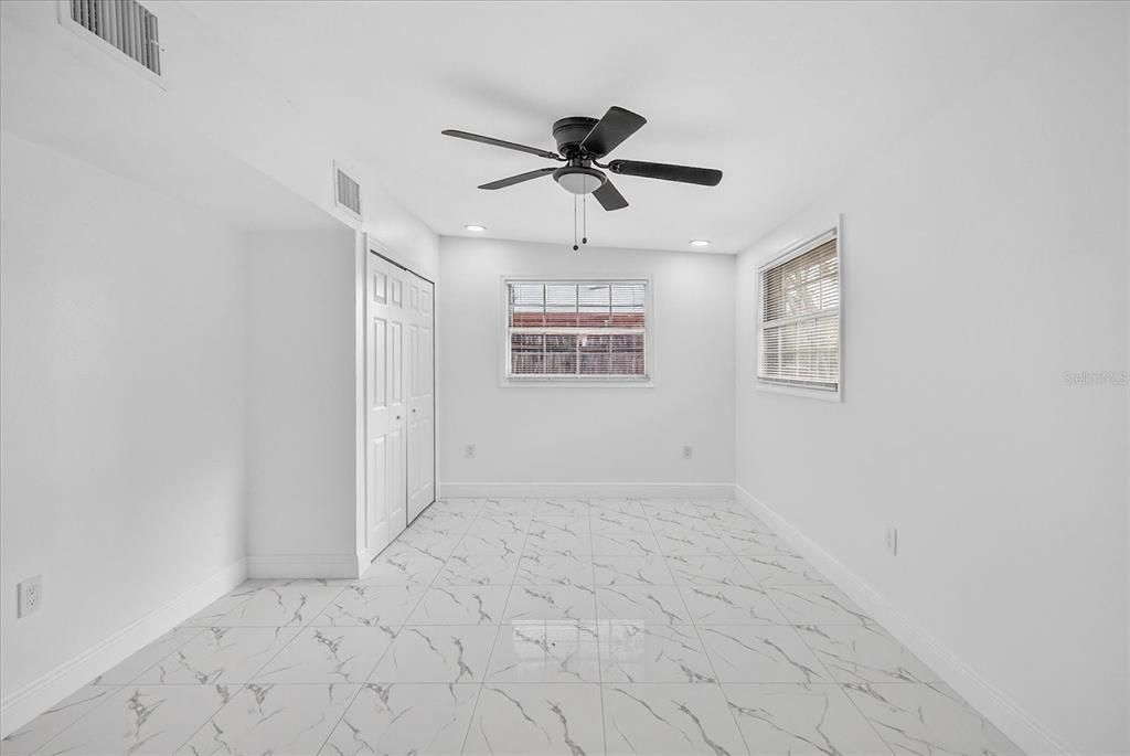 待售: $367,500 (3 贝兹, 2 浴室, 1585 平方英尺)