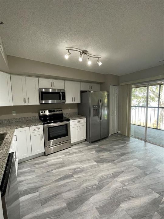 For Rent: $2,000 (2 beds, 2 baths, 1260 Square Feet)