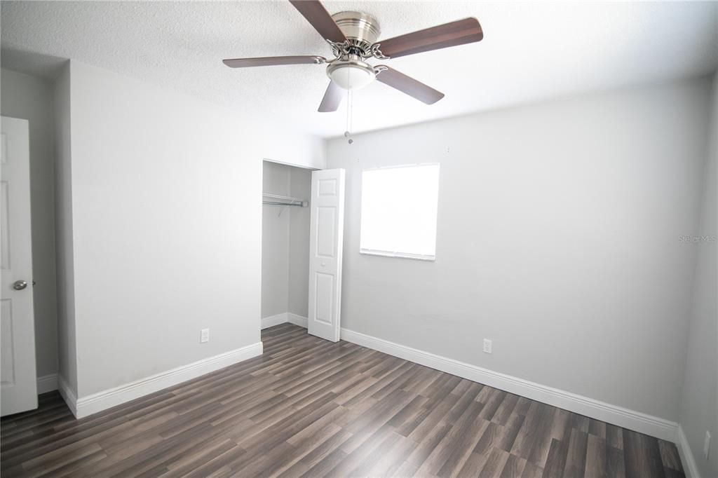 На продажу: $295,000 (3 спален, 2 ванн, 1170 Квадратных фут)