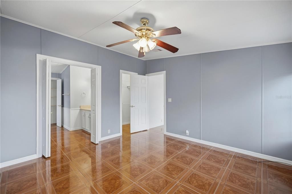 En Venta: $187,000 (3 camas, 2 baños, 1350 Pies cuadrados)