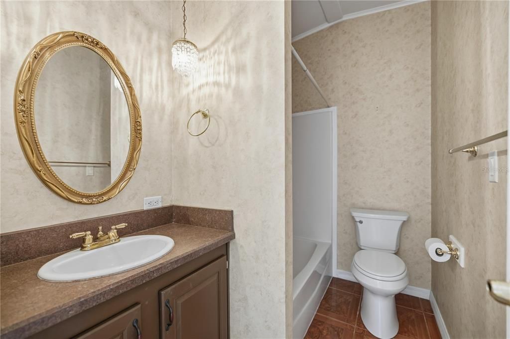 En Venta: $187,000 (3 camas, 2 baños, 1350 Pies cuadrados)