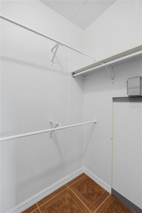 En Venta: $187,000 (3 camas, 2 baños, 1350 Pies cuadrados)