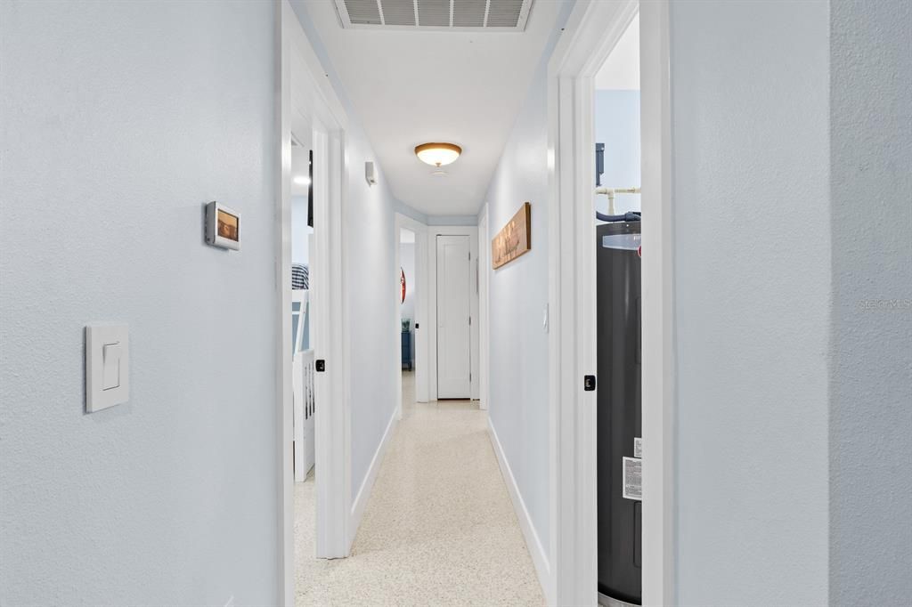 For Sale: $1,395,000 (3 beds, 2 baths, 1396 Square Feet)